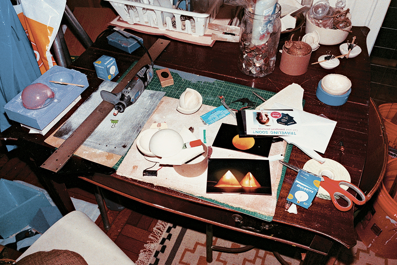 http://www.brianjamesphotography.net/files/gimgs/26_joe-sugar-work-table.jpg